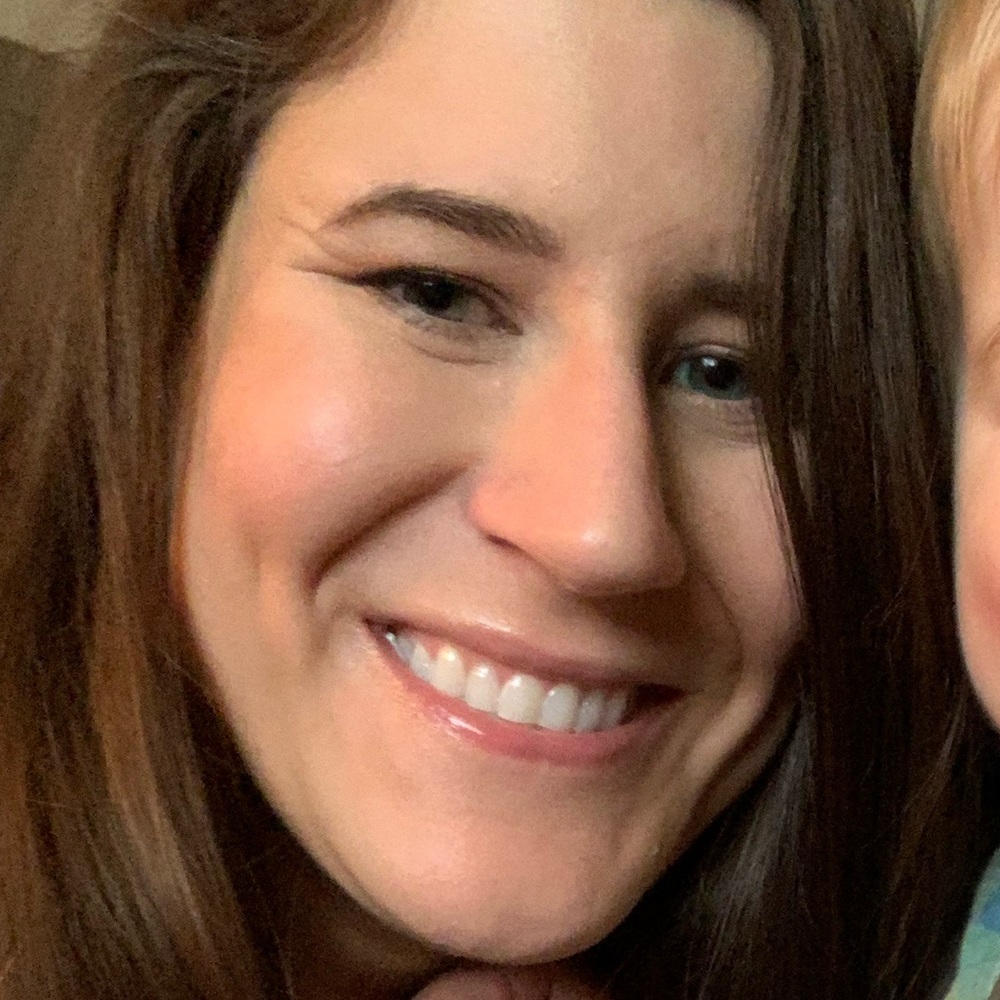 Meet your Posher, Stefanie